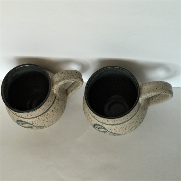 2 Susan Boyce Pottery Coffee Mugs 16 Oz - Picture 2 of 8